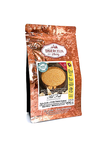 Alho frito em azeite e esmagado, embalagem de 200g com fecho hermético para manter a frescura.