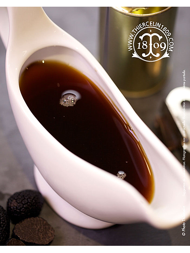 SVART TRYFFELJUICE, Tuber melanosporum, 1:a kokpunkten, inklusive 20 g avrunnen svart tryffel, 250 g burk